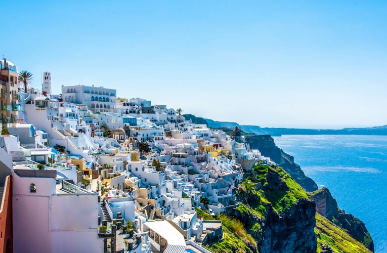 Άλμα Τουρισμού το Πάσχα: Άνοδος 18,3% στις Άμεσες Κρατήσεις Ξενοδοχείων στην Ελλάδα
